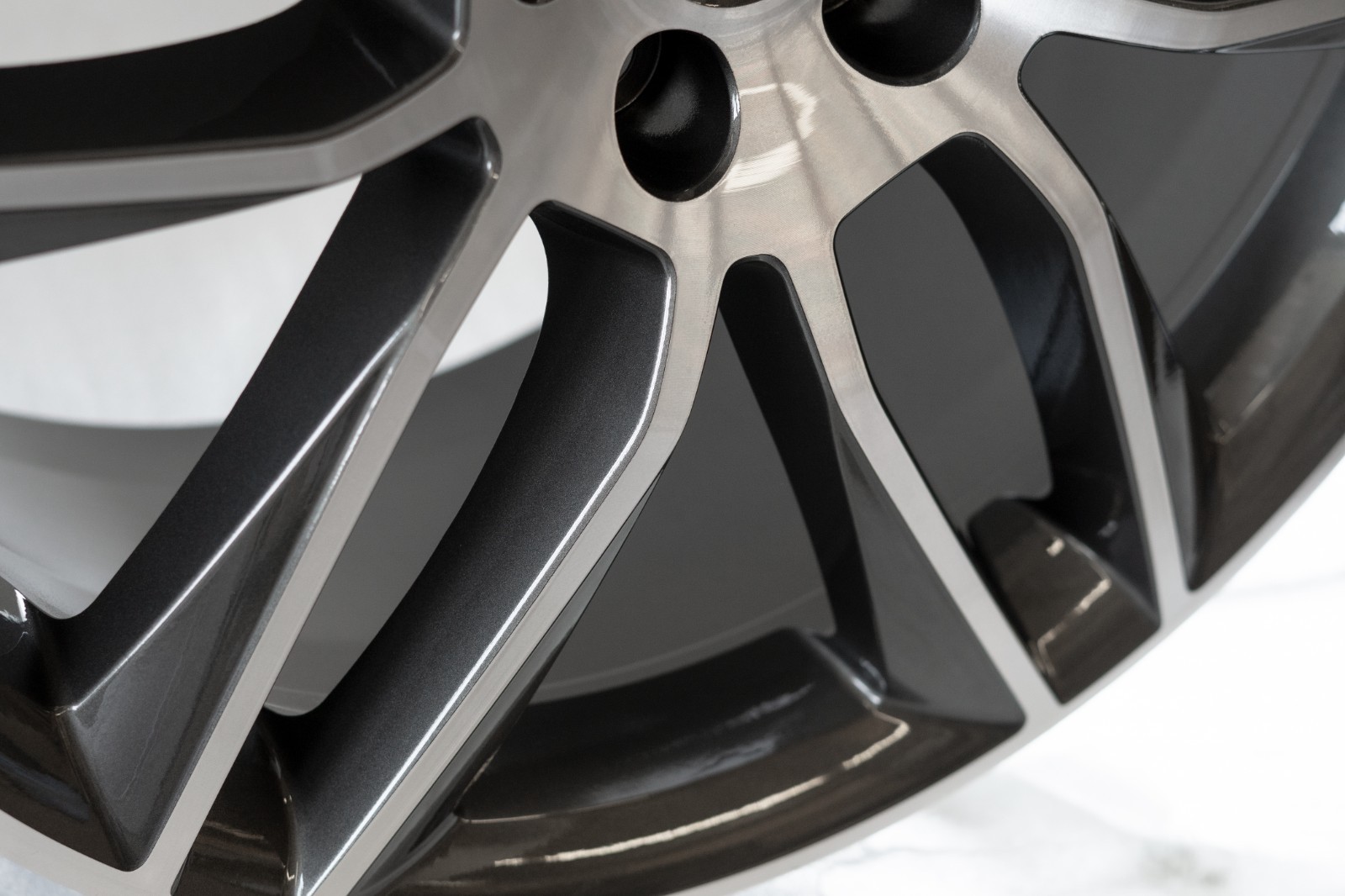 Jaguar F-Type 20" inch Front rim OEM 2014-2018 Genuine Oirginal Gyrodyne Wheel - Image 8