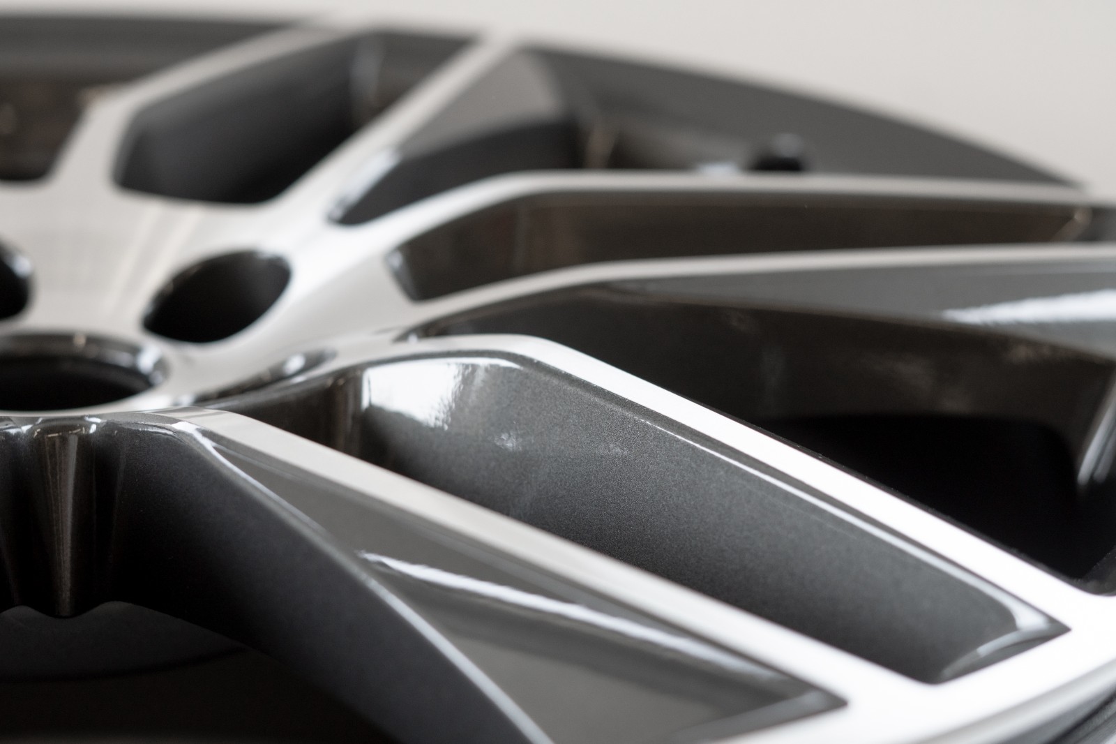 Jaguar F-Type 20" inch Front rim OEM 2014-2018 Genuine Oirginal Gyrodyne Wheel - Image 10