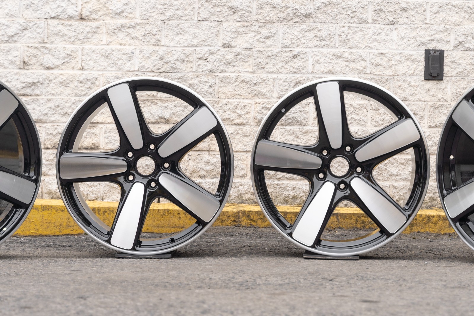 Porsche Macan S GTS 21" inch rim OEM 2014-2018 Genuine Sport Classic wheels SET - Image 11