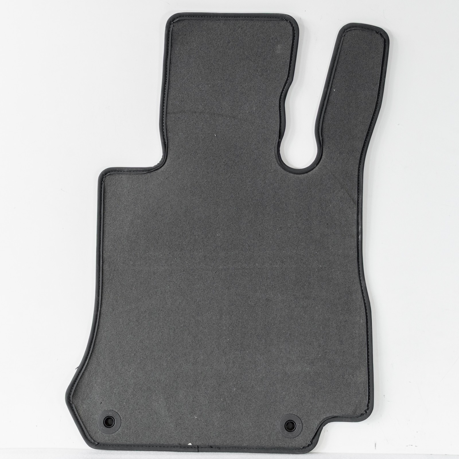 Mercedes GLC300 GLC43 GLC63s AMG Floor Mat set OEM 2016-2023 OEM Genuine Carpets - Image 9